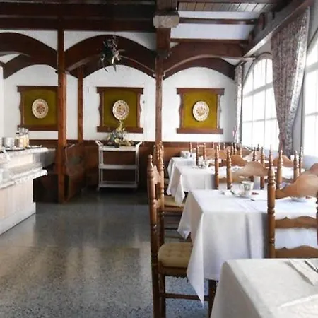Marbella Hotel *