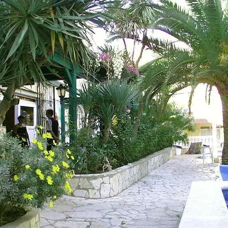 Hotel Marbella *