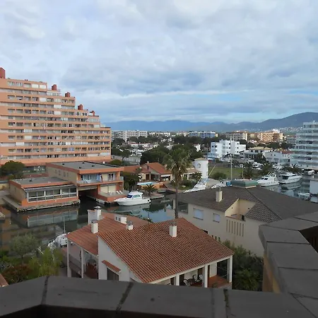 Marbella Rosas